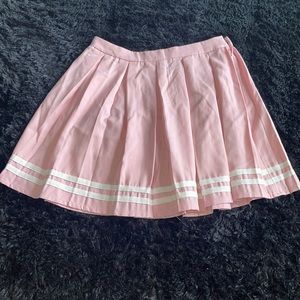NWT Hot Topic Pleated Skirt